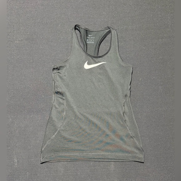 Nike Girls Lot of 2 Outfits - Picture 3 of 6